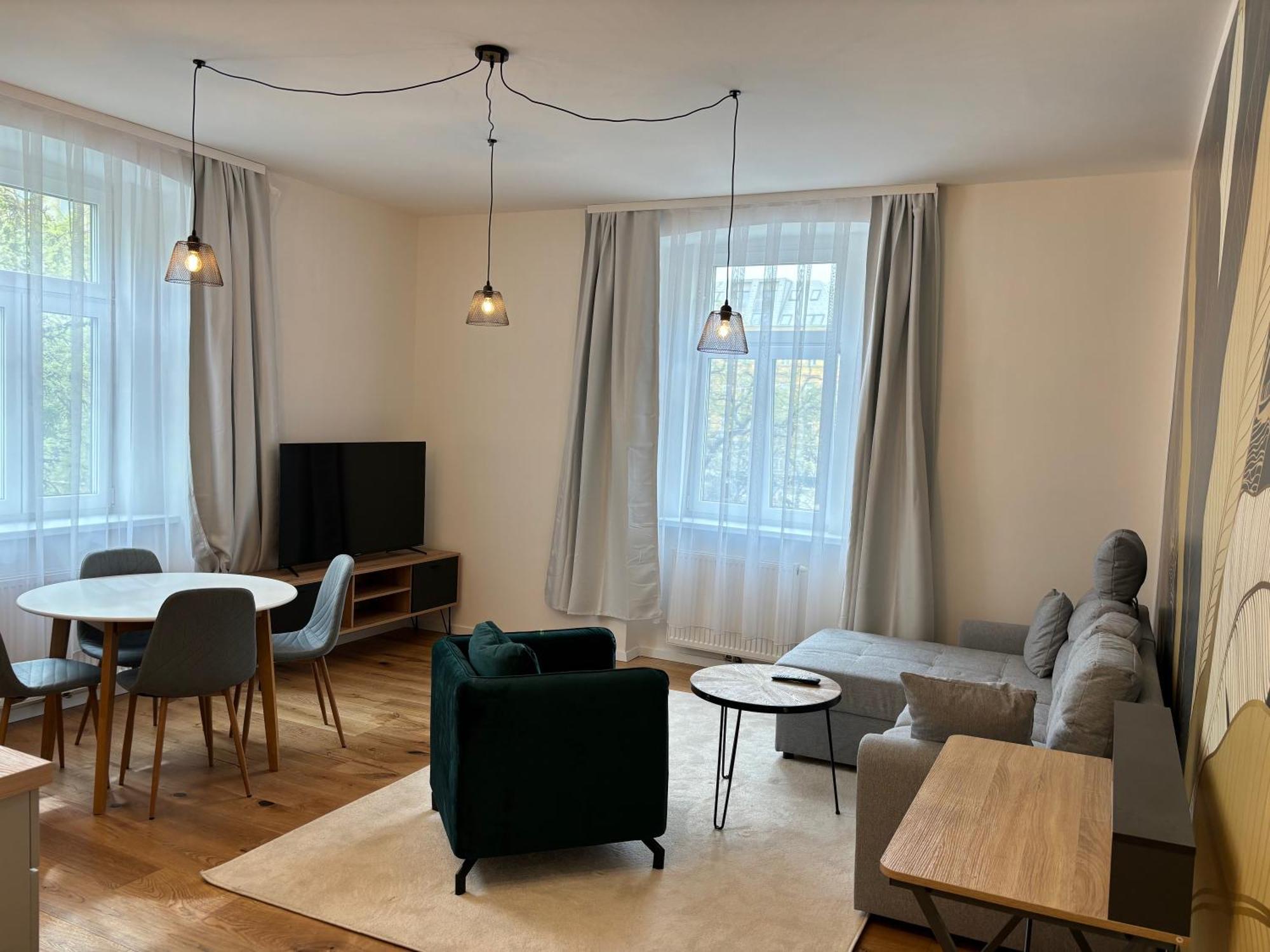 Altbauwohnung Mit Charme - Selbst Check In - Queensize Bett Wenen Buitenkant foto